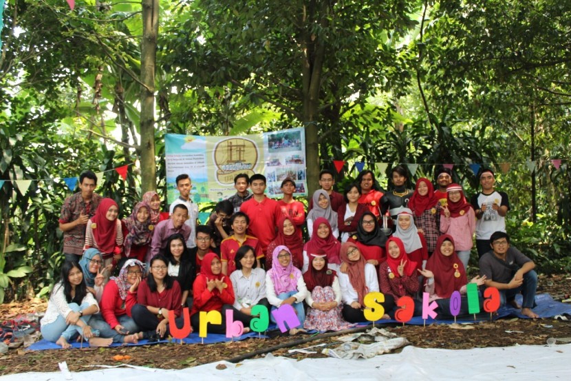 Urban Sakola: Membantu Pendidikan di Pelosok Bogor