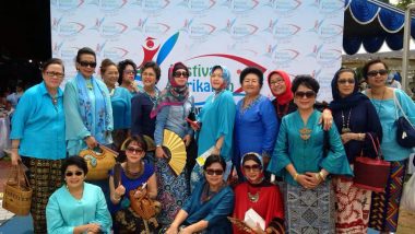 Komunitas Cinta Berkain: Perkuat Jati Diri Perempuan Indonesia Melalui Budaya Busana Berkain