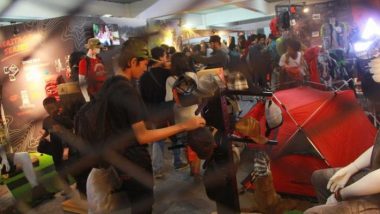 Hujan Tak Surutkan Pecinta Kegiatan Alam Bebas Nikmati Sajian “Outfest” di Bandung