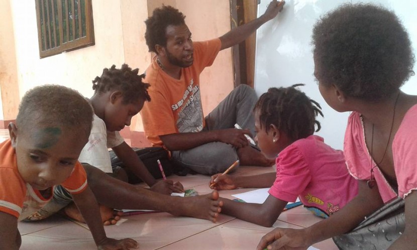 Gerakan Papua Mengajar: Peduli Terhadap Kondisi Pendidikan di Tanah Papua