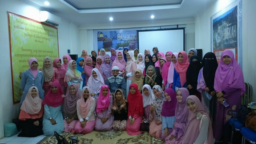 Hijab Community Depok: An Inspiring Community For Muslimah