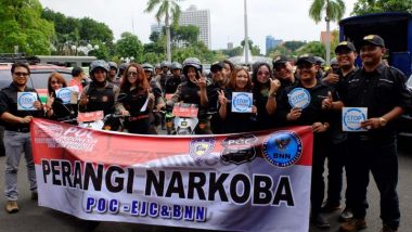 Pajero Owners Community (POC) East Java Kampanye Perangi Narkoba.