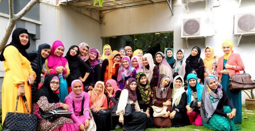 Hijabers Mom Community (HMC) Riau; Kaum Ibu pun Semakin Modis Dengan Hijab