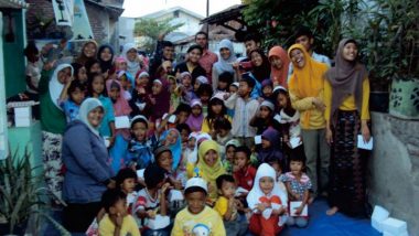 Sahabat Tenggang Semarang; Bantu Sediakan Fasilitas Belajar Bagi Anak-anak di Kaligawe