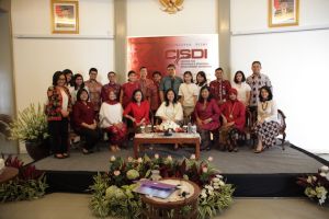 Center for Indonesia’s Strategic Development Initiatives: Pusat Inisiatif Strategis Pembangunan Nasional Indonesia