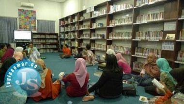 Ganesa Reading Community (GRC): Membaca Mampu Membuka Cakrawala