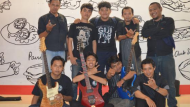 Komunitas Gitar Lampung; Dari Belajar Gitar Hingga Sukses Gelar Konser