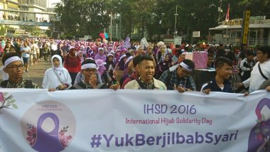 Peringati Internasional Hijab Solidarity Day, Lintas Komunitas Jabodetabek Padati CFD di Bundaran HI