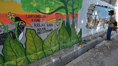 Komunitas Mural Palu Ubah Lorong Kumuh Menjadi Bernilai Estetis