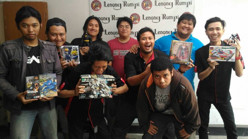 Scale Hobby On Community (SHOC) Malang; Saling Berbagi Tips Teknik Merakit Gundam