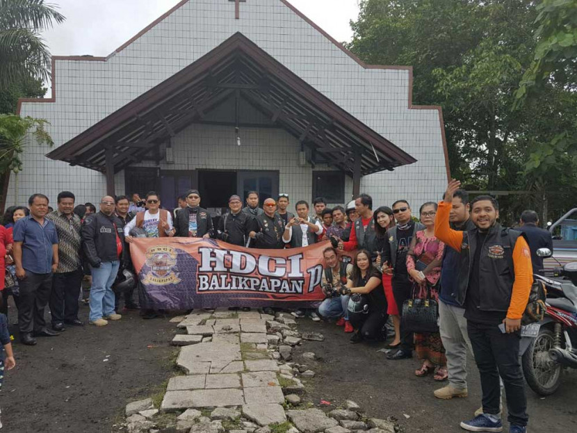 Harley-Davidson Club Indonesia (HDCI) Balikpapan Beri Santunan untuk Korban Bom Samarinda