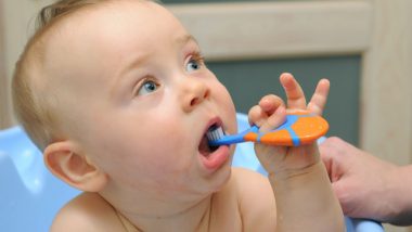 5 Tips Merawat Gigi Bayi Yang Baru Saja Tumbuh