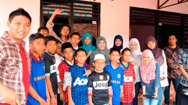 Senyyum Community: Kembangkan Senyum Dari Para Generasi Muda Indonesia