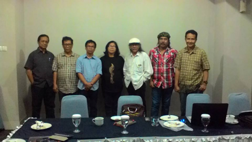 Yayasan Hari Puisi: Payung Kreatif Perpuisian Indonesia