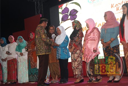 Hari Kartini, Komunitas Ibu Cerdas Indonesia (KICI) Berikan Penghargaan Kartini Masa Kini