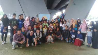 Cara Kreatif Dekati Anak Jalanan Lewat Permainan Tempo Dulu Ala KPAJ Makassar