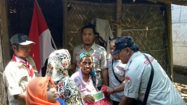 Berikan Bantuan Untuk Dhuafa, Cara Gerakan Peduli Sosial (GPS) Situbondo Isi Kemerdekaan