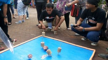 Komunitas Gasing Indonesia; Populerkan Permainan Tradisional Bambu Berputar