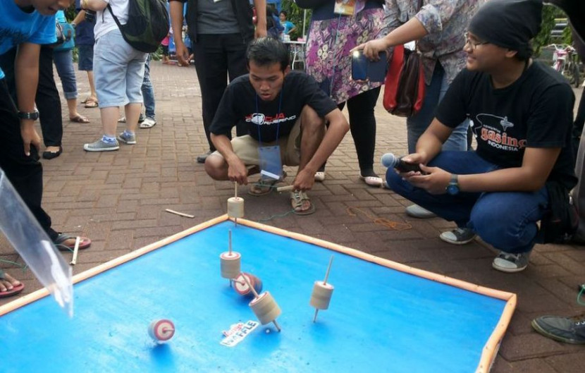 Komunitas Gasing Indonesia; Populerkan Permainan Tradisional Bambu Berputar