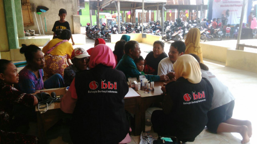 BBI Semarang dan Komunitas Asa Edu Berbagi Sehat Untuk Warga Tambak Lorok