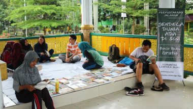 Komunitas Lapak Buku Kita; Tumbuhkan Budaya Membaca Anak Medan