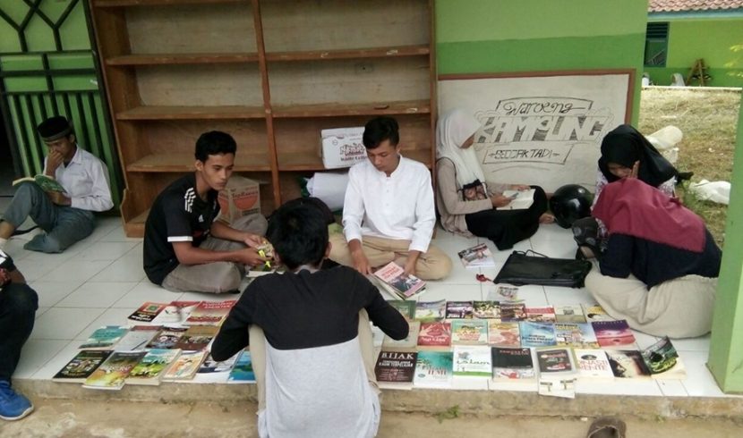 Komunitas Aksi Pembangun Cibaliung (KAMPUNG); Giatkan Budaya Membaca