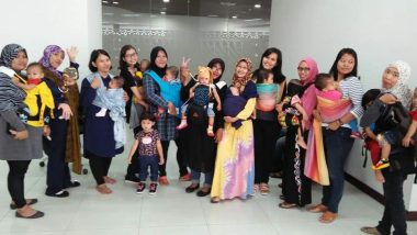 Komunitas Indonesian Babywearers: Grup Orang Tua Gendong Bayi