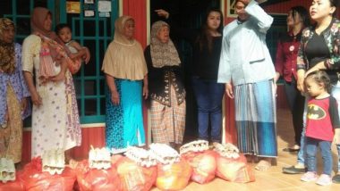 Komunitas Lentera Kotawaringin Barat Dan Arisan Mamace Berbagi Sembako