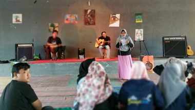 “Eksplorasi 1000 Puisi”, Ngabuburit Ala Komunitas Kolong Teater Kediri