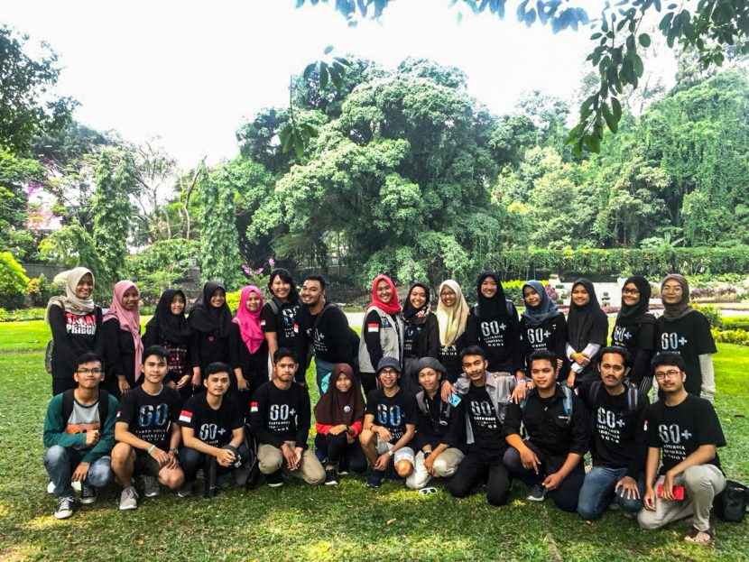 Earth Hour Bogor Peringati Hari Konservasi Alam Nasional dengan Diskusi dan Piknik Hijau di Kebun Raya Bogor