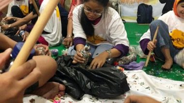 Anak Berkebutuhan Khusus Diajari Bikin Ecobricks dari Sampah Plastik