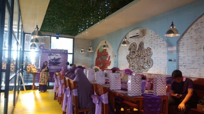 Purple Love Community : Komunitas Ibu-ibu Penyuka Warna Ungu di Kota Semarang