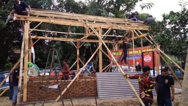 Komunitas Seniman Mojopolo Bedah Rumah Tak Layah Huni di Mojolaban Sukoharjo
