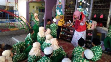 Komunitas Kampung Dongeng Seloko, Tumbuhkan Kreativitas Anak, dari Baca Puisi Sampai Doling