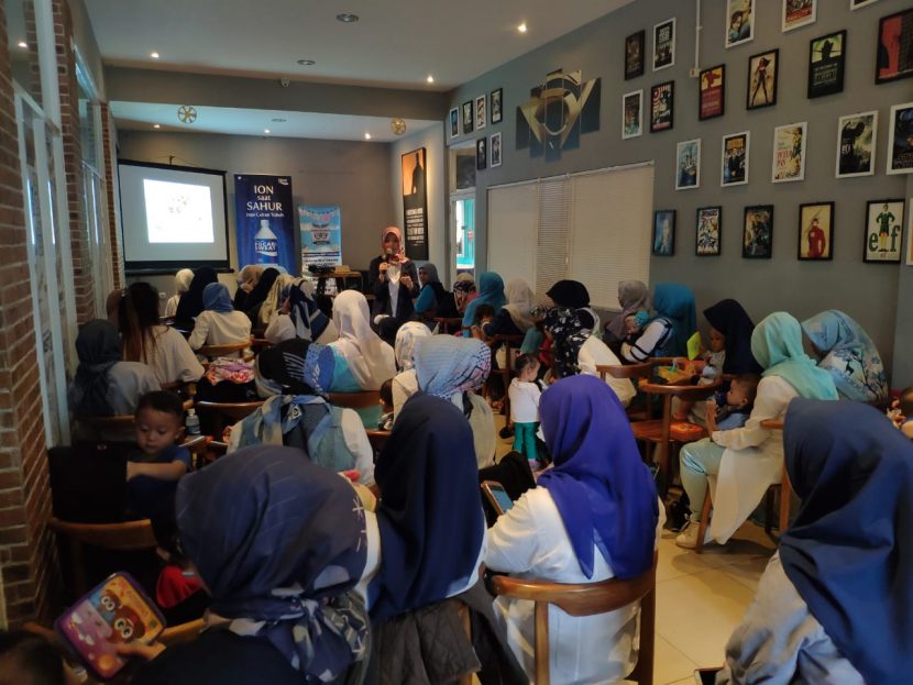 Komunitas Baby Bandung Ikuti Workshop Menu Sahur Praktis dan Sehat