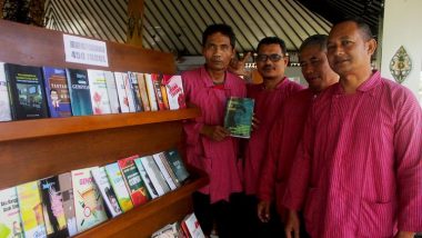 Cara “Gila” Komunitas di Magetan Tularkan Literasi, Terbitkan 1.000 Buku, Dibeli Sendiri, Dibagikan Gratis